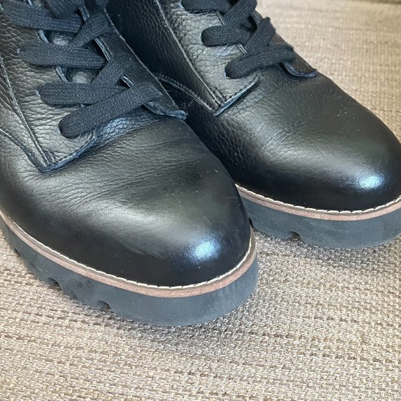 Vionic Lani Lug Sole Side Zip Boot - Black Leather - Women's 8.5 or 40 - Picture 2 of 6